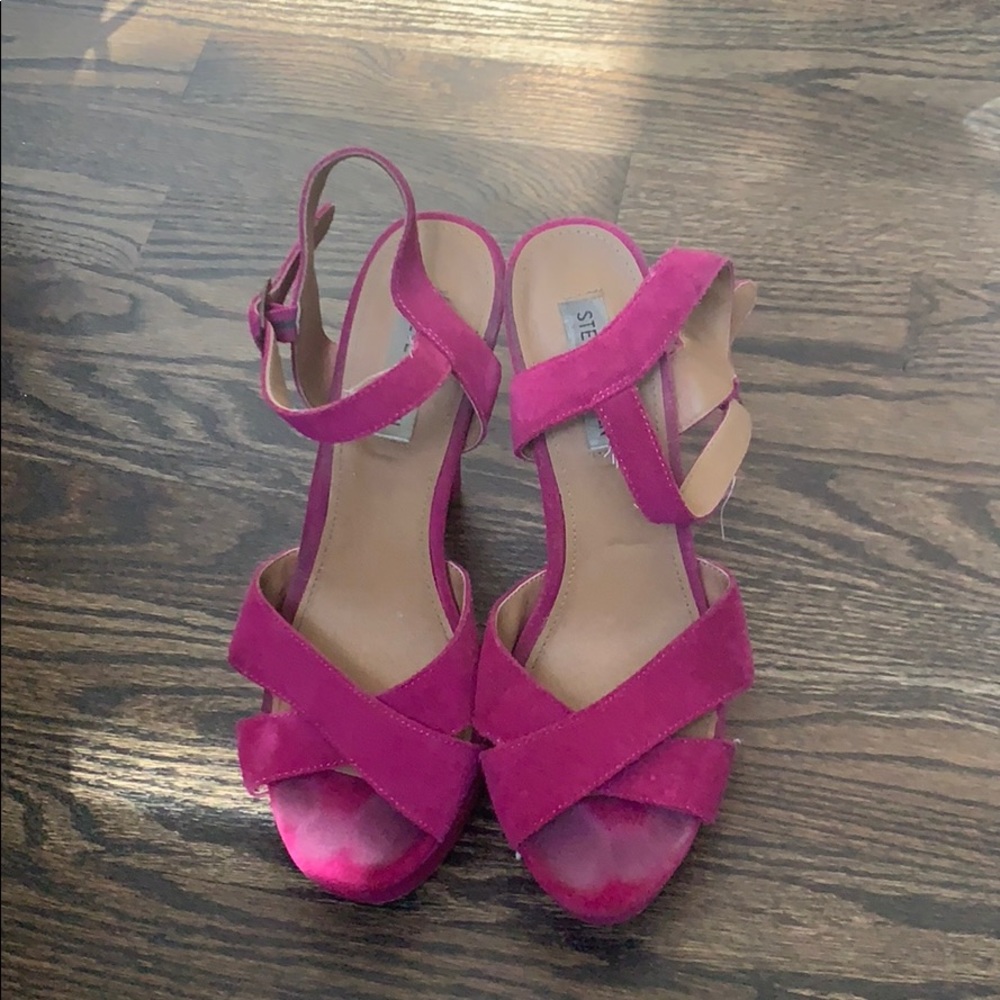 Steve Madden pink platform sandals